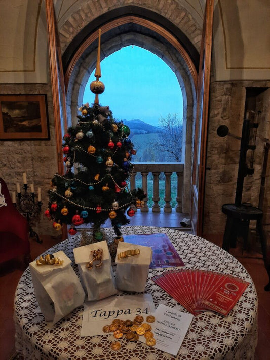 Caccia al Tesoro in Castello: "Favole sotto l'Albero"